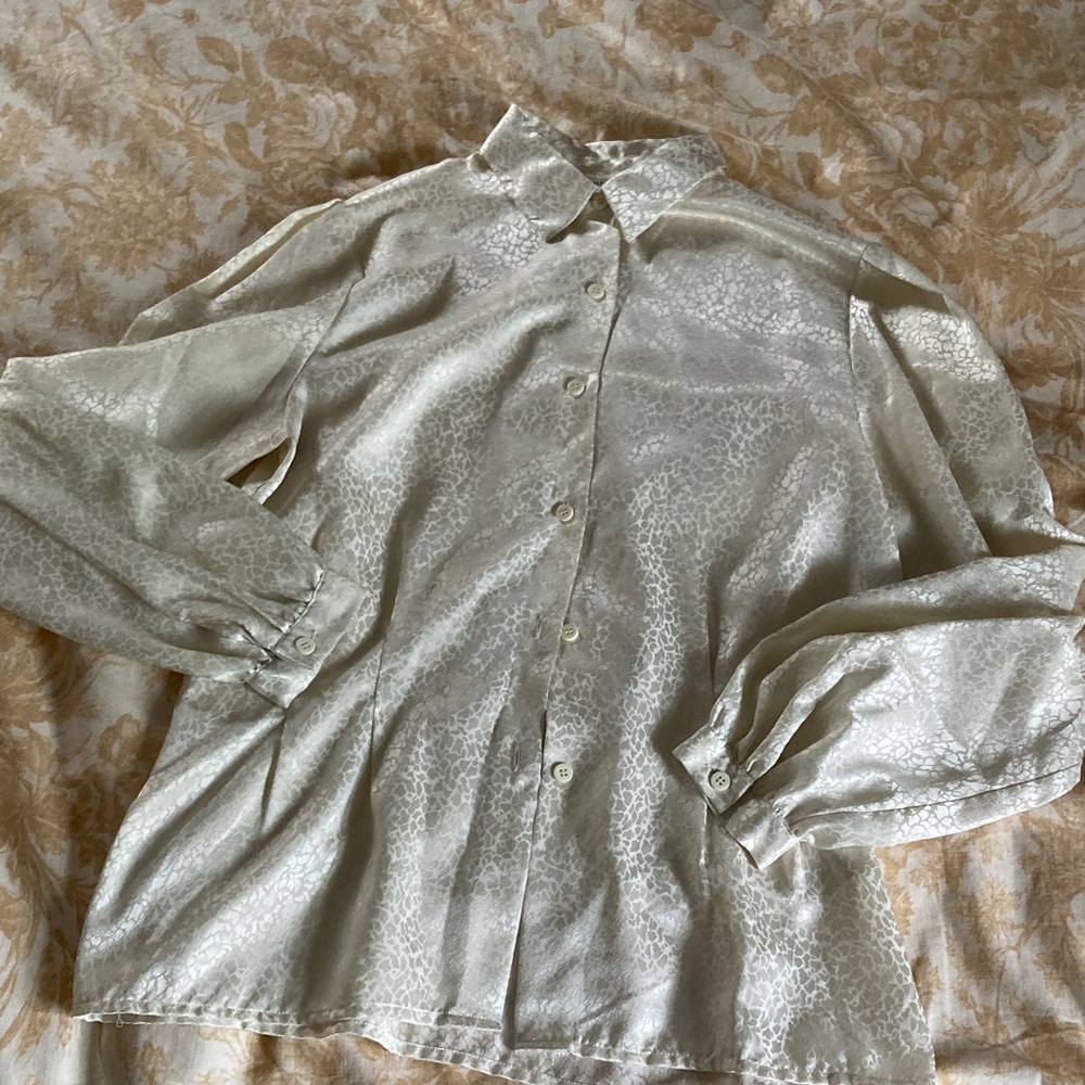 Elegant Cream Blouse